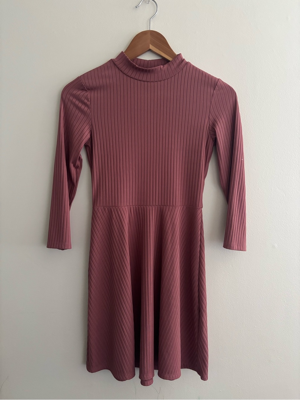 Forever 21 Ribbed Mock-Neck Fit & Flare Dress in Mauve